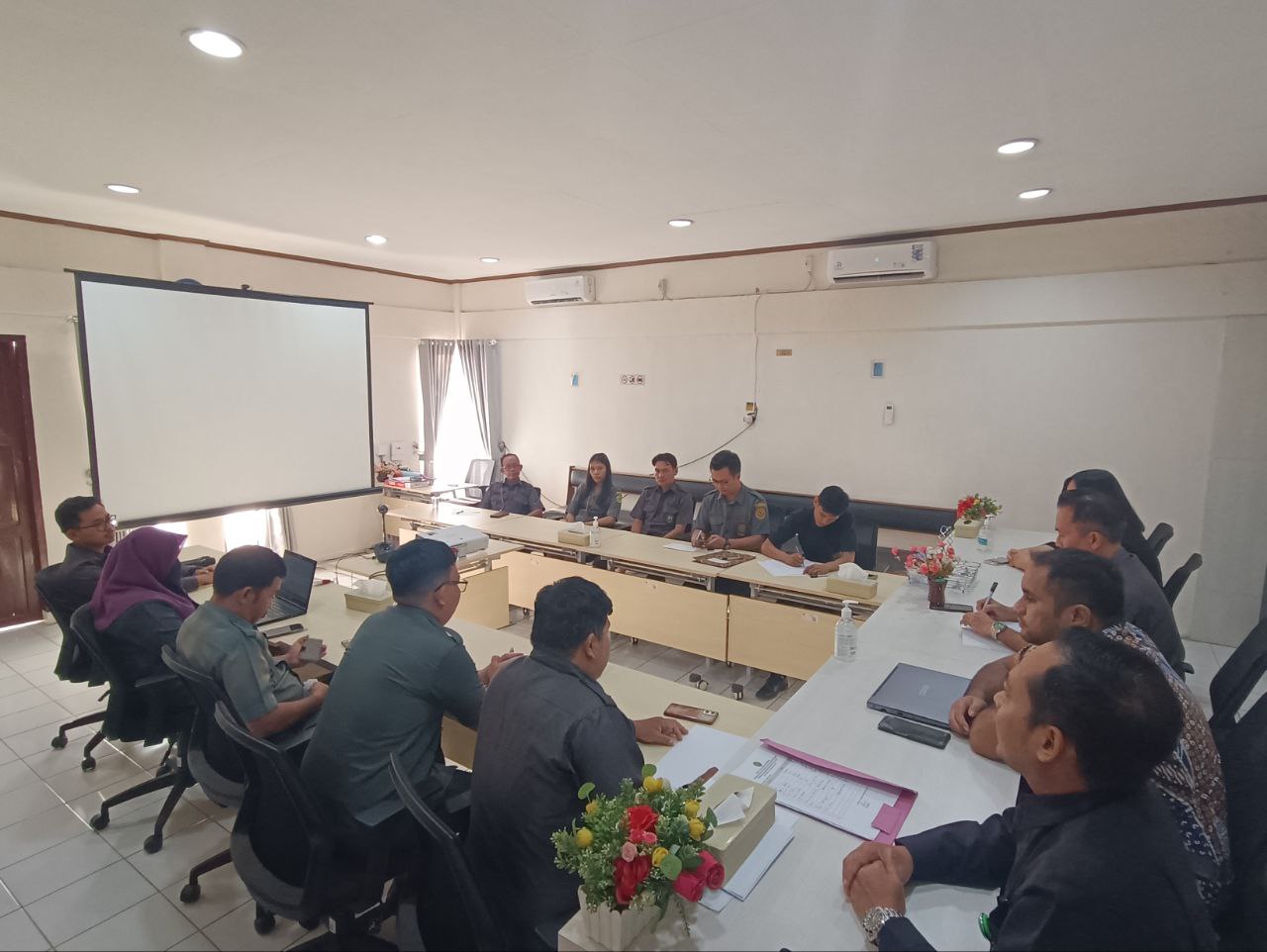 photo 6073401382716684362 y