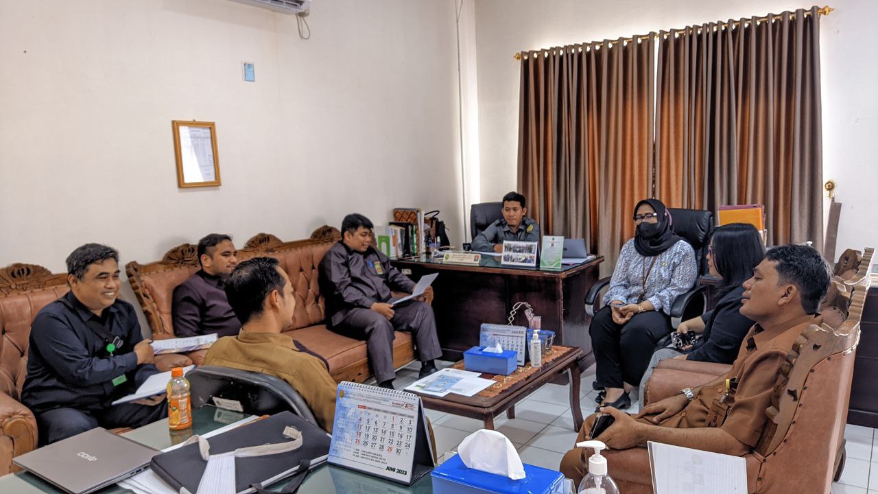 photo 6199589304284591502 y